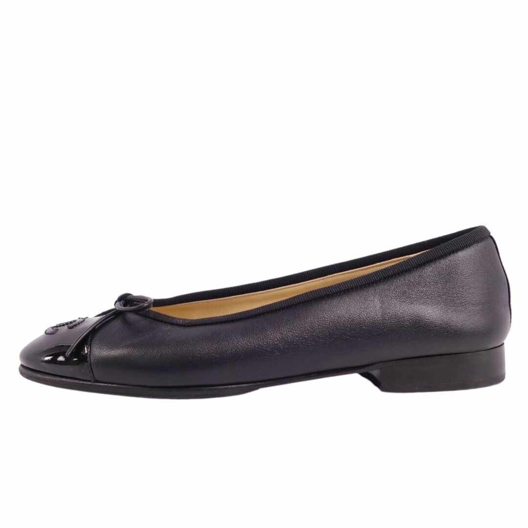 美品 シャネル CHANEL パンプス フラットパンプス G02819 バレエシューズ キャップトゥ ココマーク レザー シューズ レディース 35.5C ブラック 美品 シャネル CHANEL パンプス フラットパンプス G02819 バレエシューズ キャップトゥ ココマーク レザー シューズ レディース 35.5C ブラック