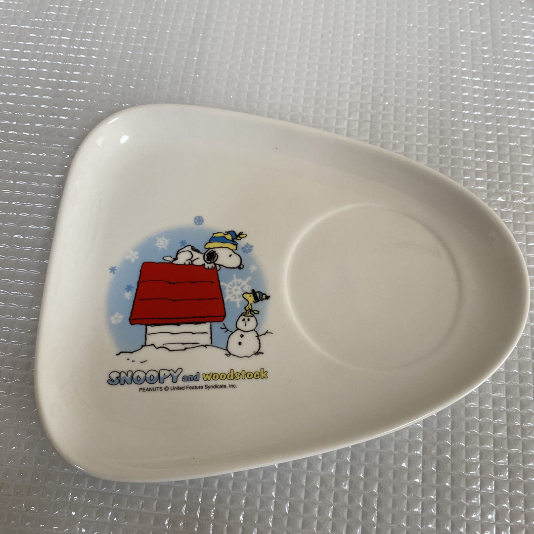 SNOOPY(スヌーピー)のケンタッキー×スヌーピー　コラボ非売品セット インテリア/住まい/日用品のキッチン/食器(食器)の商品写真