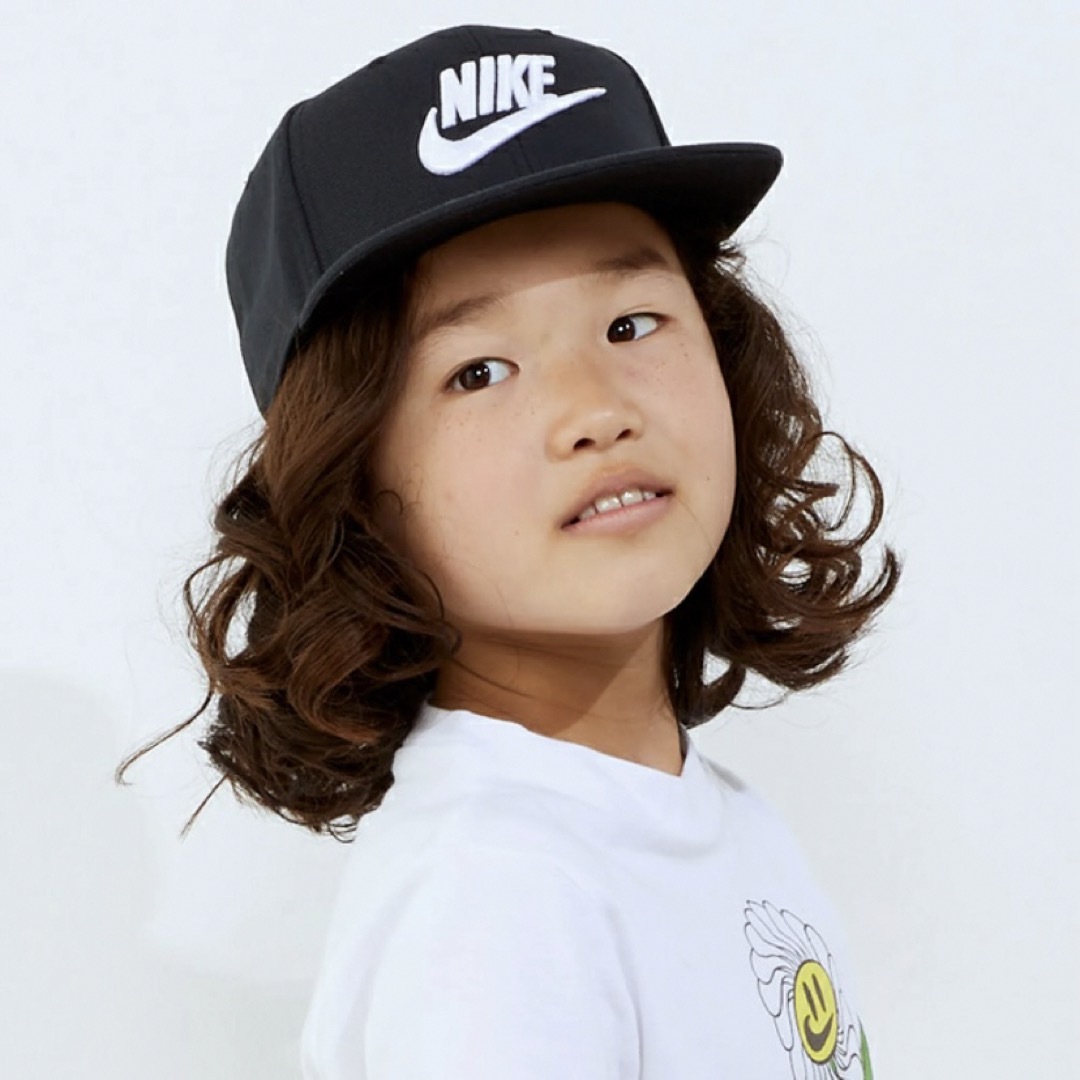 NIKE(ナイキ)のNIKE ナイキ ジュニア YTH フューチュラ プロキャップ 新品 タグ付き キッズ/ベビー/マタニティのこども用ファッション小物(帽子)の商品写真