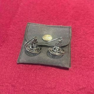 Vivienne Westwood(ピアス(両耳用))のフリマアイテム一覧 Vivienne Westwood(ピアス(両耳用))のフリマアイテム一覧