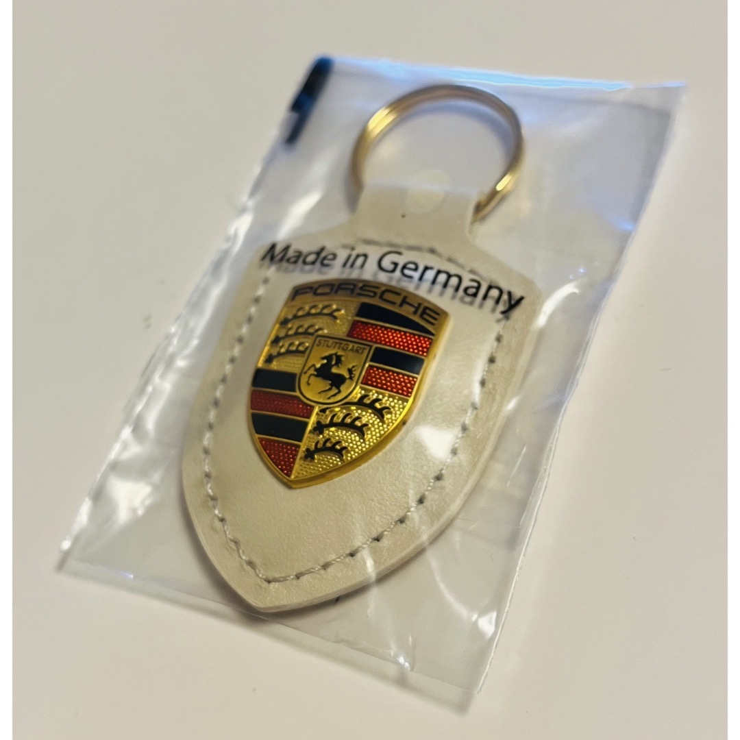 Porsche(ポルシェ)のポルシェ　キーホルダー　新品 メンズのファッション小物(キーホルダー)の商品写真