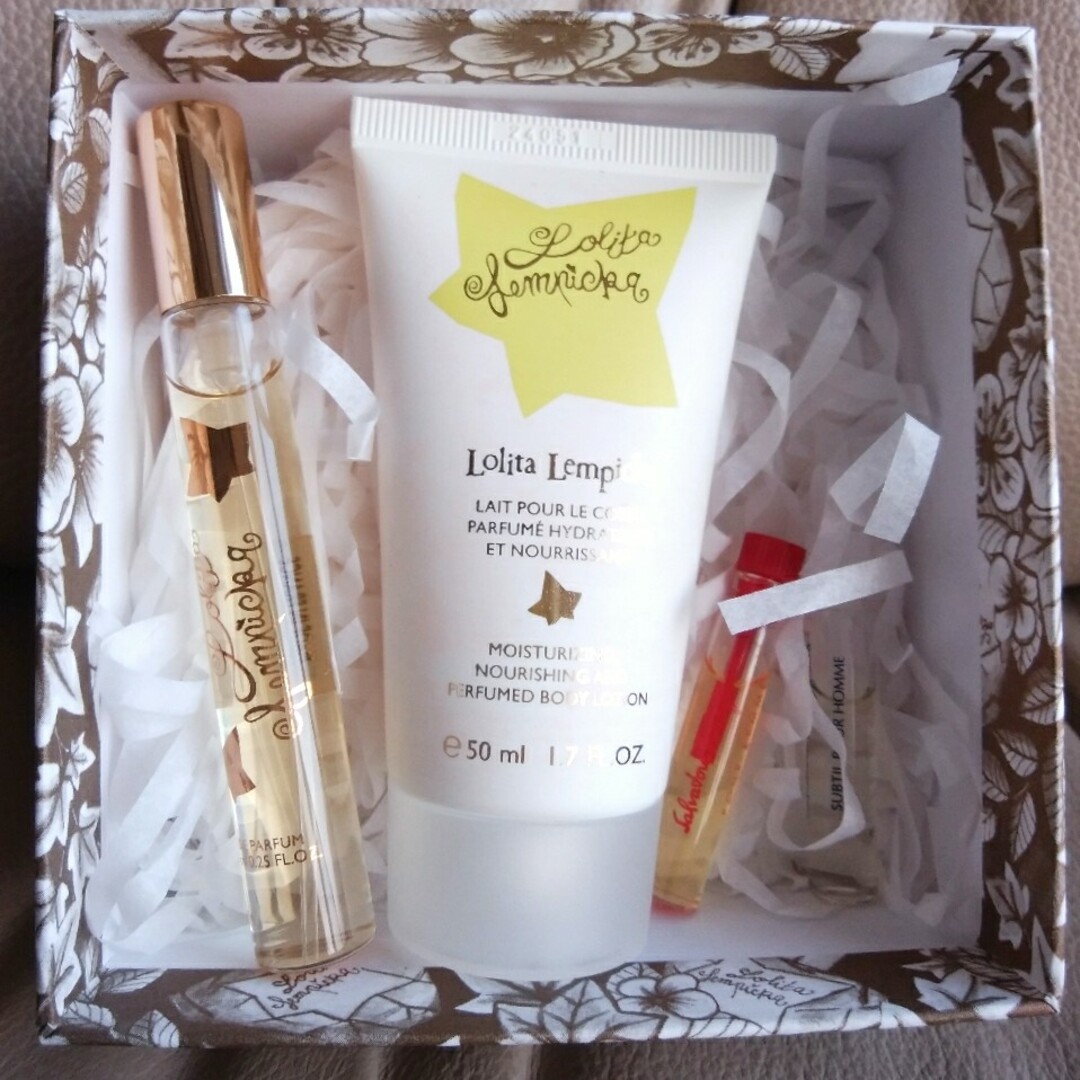 LOLITA LEMPICKA(ロリータレンピカ)のロリータレンピカモンプルミエコフレセット コスメ/美容の香水(香水(女性用))の商品写真