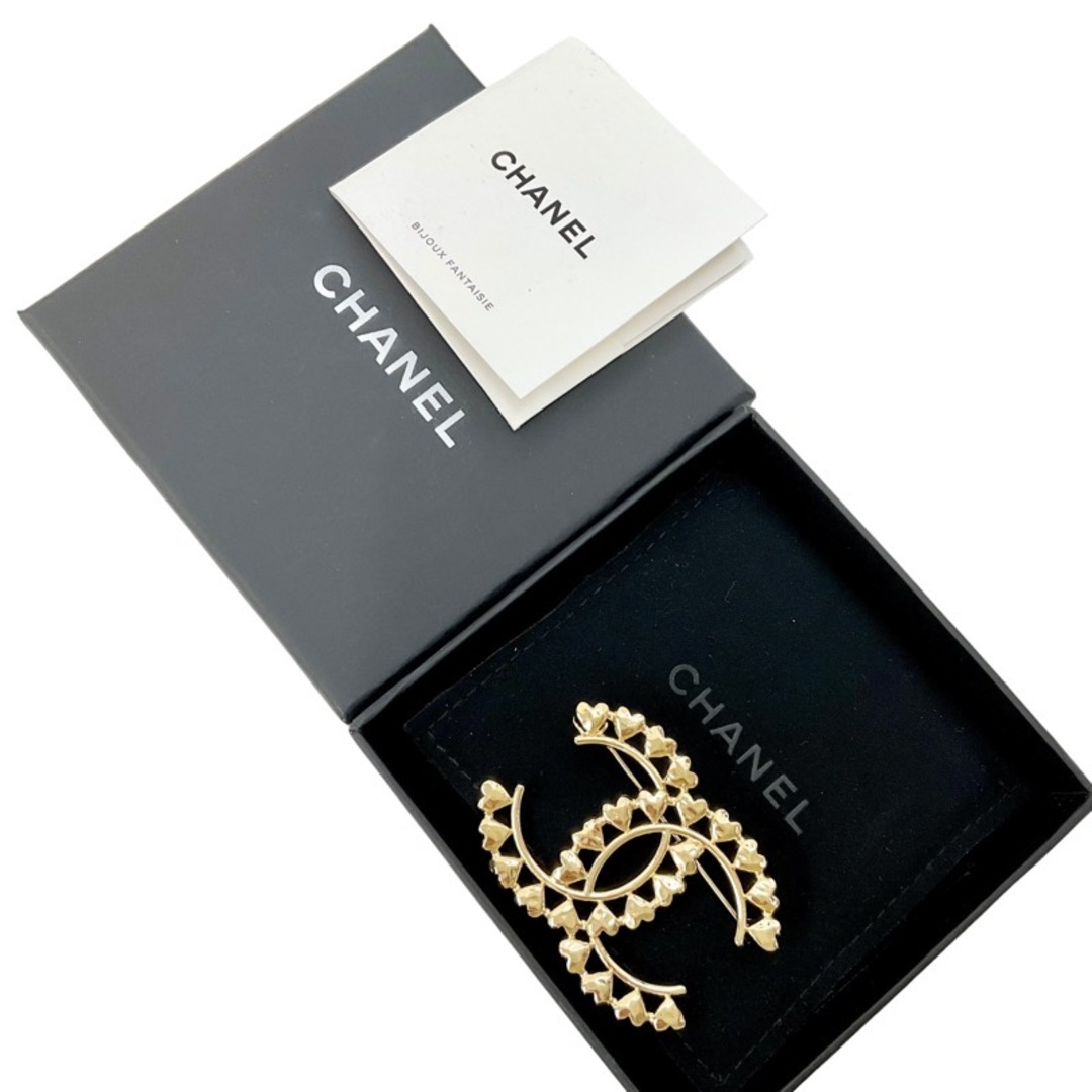今年人気のブランド品や ブローチ CHANEL シャネル - CHANEL ココマーク ゴールド ハート イエローゴールド