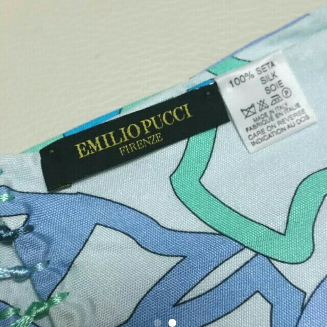EMILIO PUCCI(エミリオプッチ)のプッチのストール。 レディースのファッション小物(ストール/パシュミナ)の商品写真