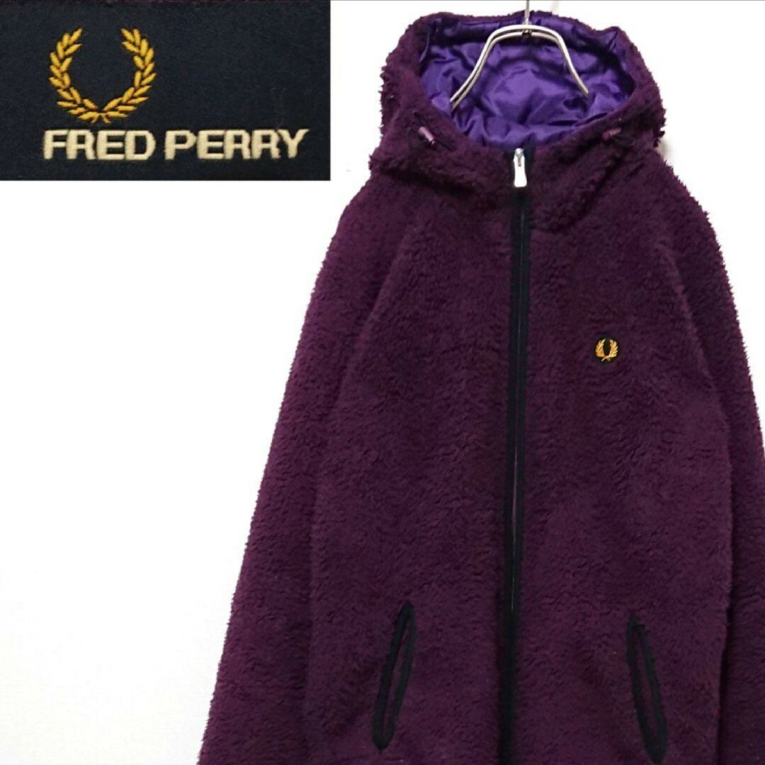 FRED PERRY(フレッドペリー)のフレッドペリー ワンポイント 刺繍 ロゴ ジップアップ ボア フリース メンズのジャケット/アウター(ブルゾン)の商品写真