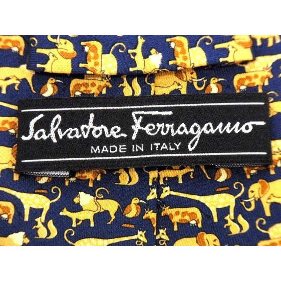 Salvatore Ferragamo(サルヴァトーレフェラガモ)の■美品■ Salvatore Ferragamo フェラガモ シルク100% 総柄 アニマル ネクタイ ビジネス 紳士 メンズ ネイビー系×イエロー系 DD4573 メンズのファッション小物(ネクタイ)の商品写真