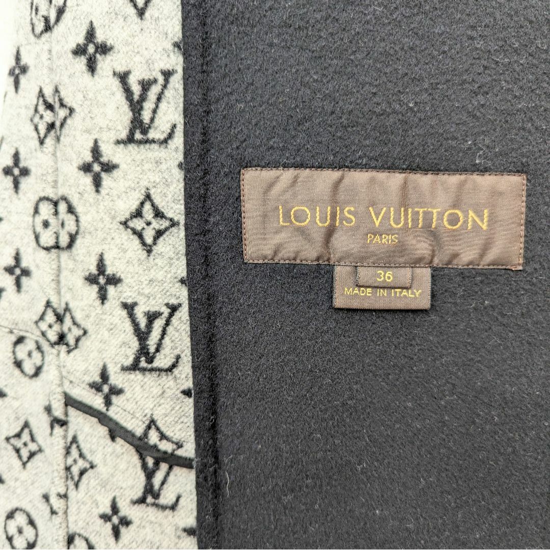 LOUIS VUITTON(ルイヴィトン)のルイヴィトン ピーコート 36サイズ モノグラム ウール シルク ブラック レディースのジャケット/アウター(ピーコート)の商品写真