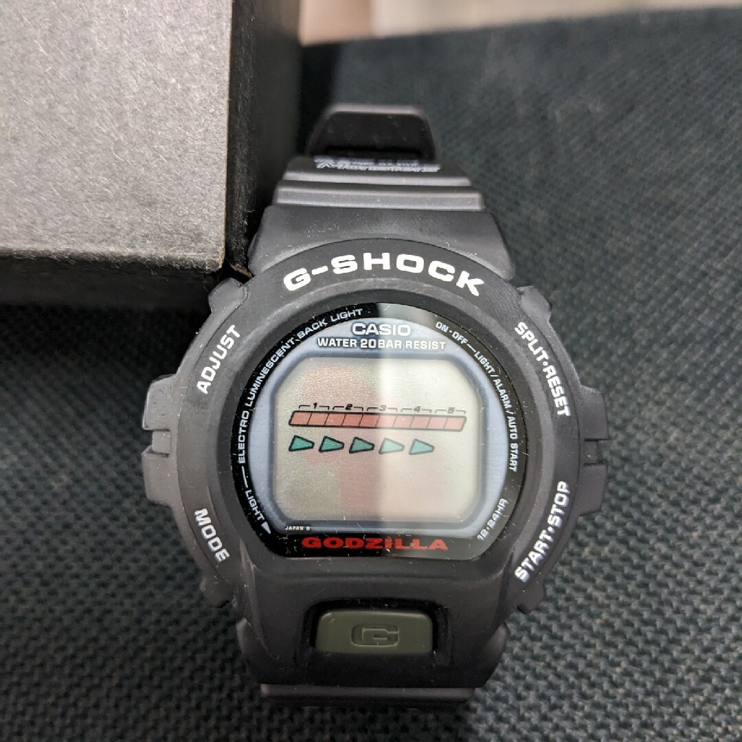 G-SHOCK(ジーショック)のGODZILLAゴジラモンスターアーツG-SHOCKジーショック エンタメ/ホビーのおもちゃ/ぬいぐるみ(キャラクターグッズ)の商品写真