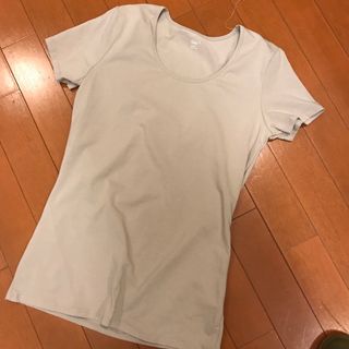 ギャップ(GAP)の新品未使用　GAP Tシャツ　(Tシャツ/カットソー)