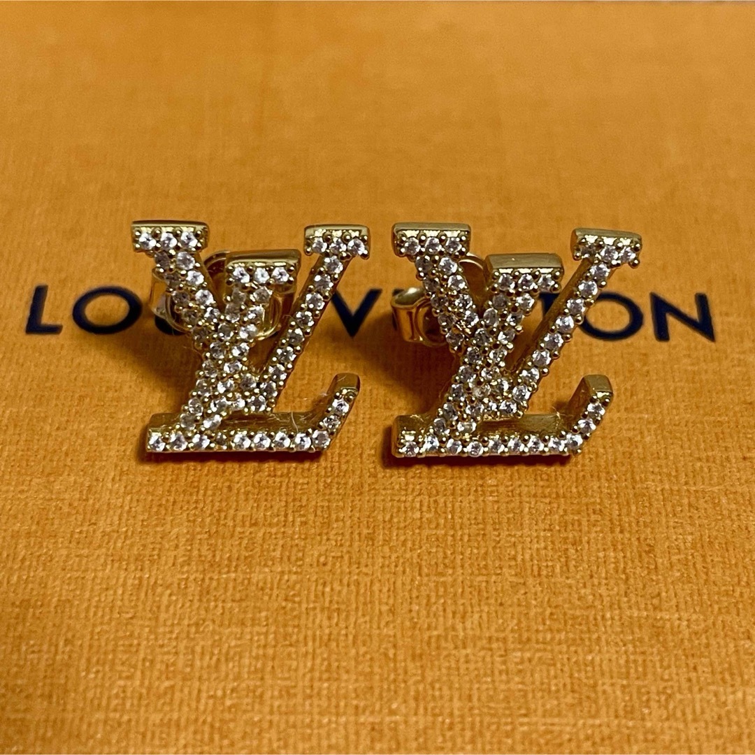 LOUISVUITTON ブックル ドレイユ・LV アイコニック ストラス約12cm縦