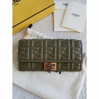 フェンディ(FENDI)の入手困難 FENDI フェンディ ナッパレザー コンチネンタル 長財布 カーキ(財布)