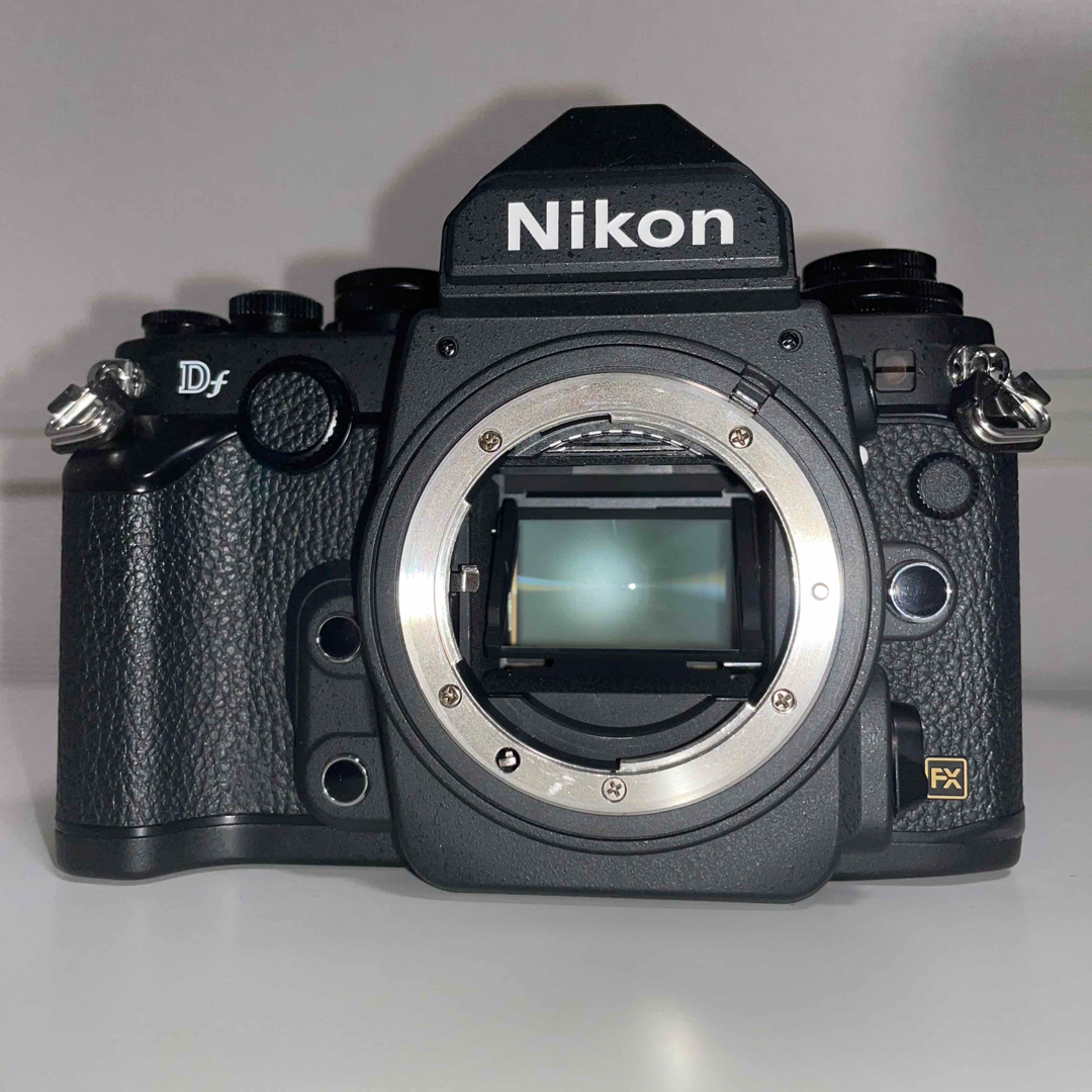 Nikon(ニコン)のNikon Df ボディ (black) (超美品) スマホ/家電/カメラのカメラ(デジタル一眼)の商品写真