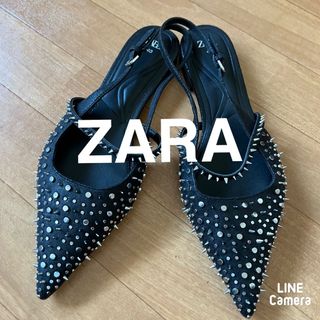 ザラ(ZARA)の最終　お値下げ不可　ZARA ザラ　スタッズフラットサンダル　40(サンダル)