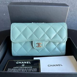 シャネル(CHANEL)のCHANEL キャビアスキン　ブルー　ミディアムフラップウォレット　3つ折り財布(財布)