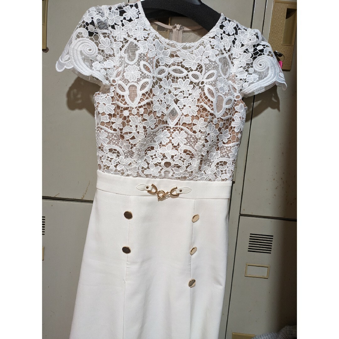 Andy(アンディ)のホワイト　のあちゃん着用　新作 レディースのフォーマル/ドレス(ミニドレス)の商品写真