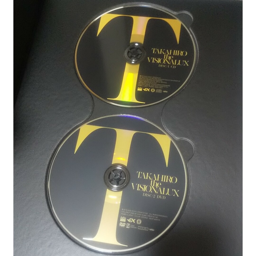 the　VISIONALUX（初回生産限定盤／DVD3枚組＋写真集3冊付） エンタメ/ホビーのCD(その他)の商品写真