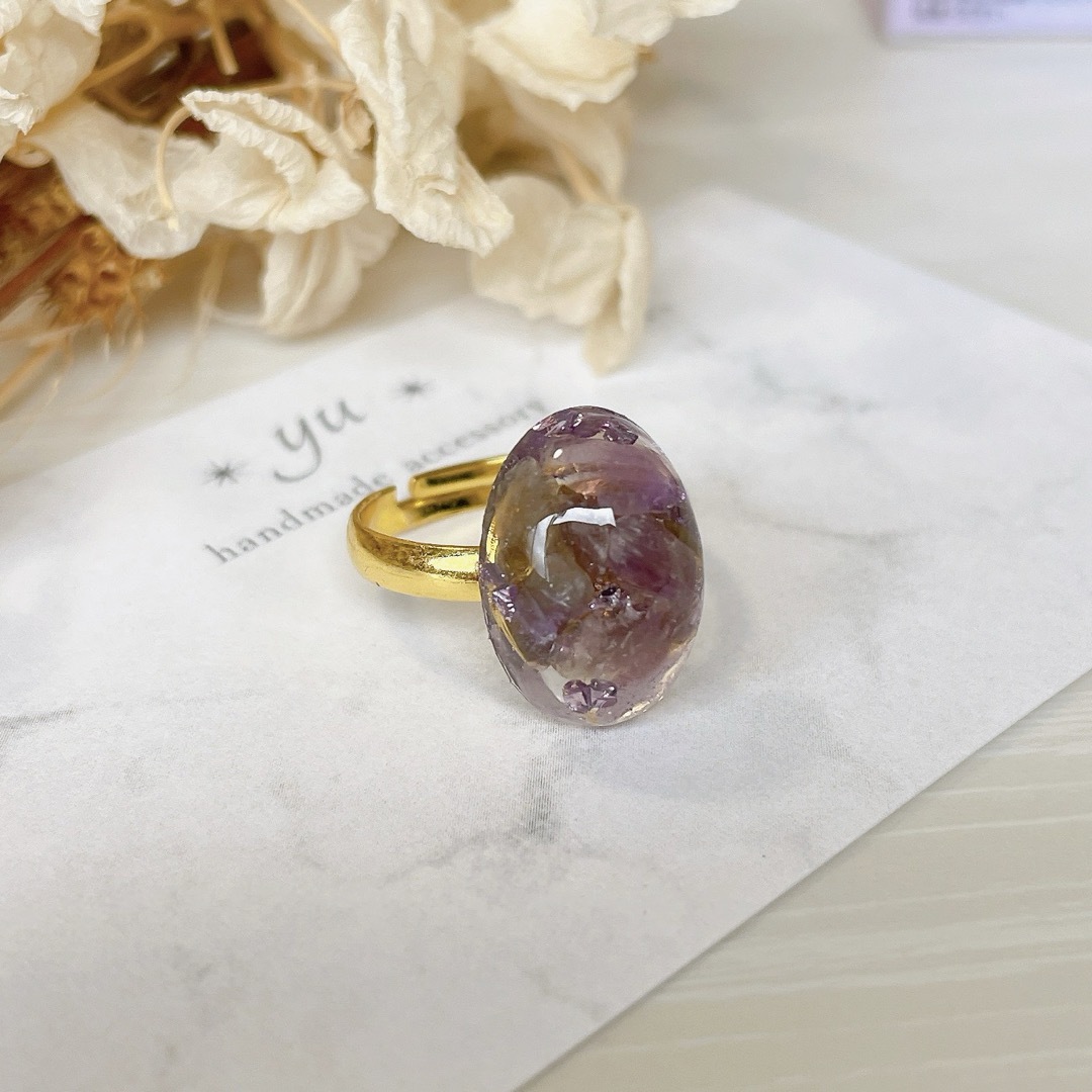 レジンリング　指輪　リング　天然石アメジスト　大人可愛い　サイズフリー ハンドメイドのアクセサリー(リング)の商品写真