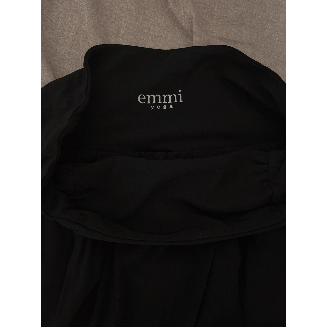 emmi(エミ)の【美品】emmi サルエルパンツ YOGAウェア　トレーニングウェア　ジム　黒 レディースのパンツ(サルエルパンツ)の商品写真