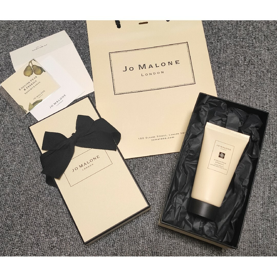 Jo Malone(ジョーマローン)の【新品未開封】ジョーマローン イングリッシュ ペアー＆フリージア ハンドクリーム コスメ/美容のボディケア(ハンドクリーム)の商品写真