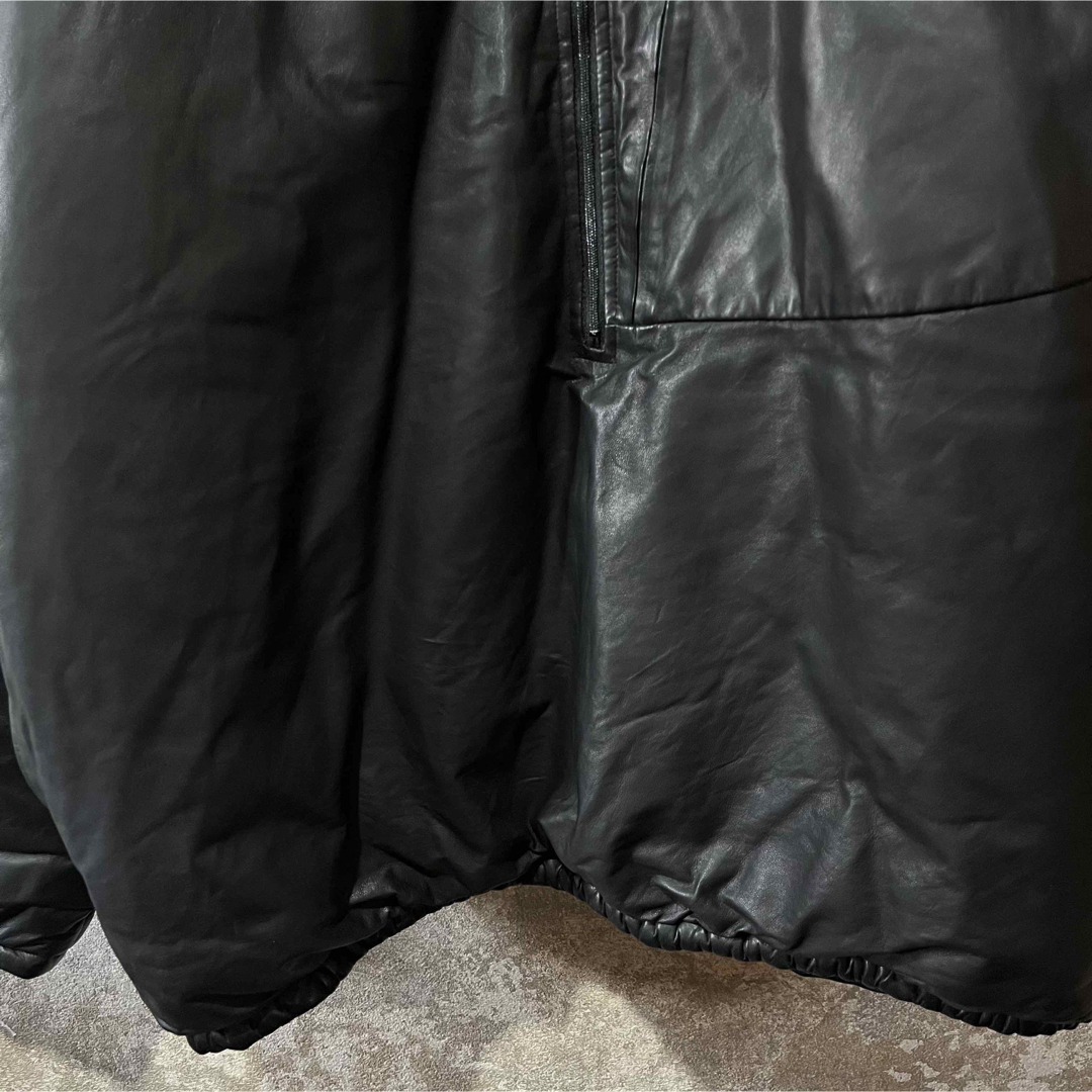 COMOLI(コモリ)のCOMOLI コモリ レザープルオーバー 中綿 ハーフジップ メンズのジャケット/アウター(その他)の商品写真