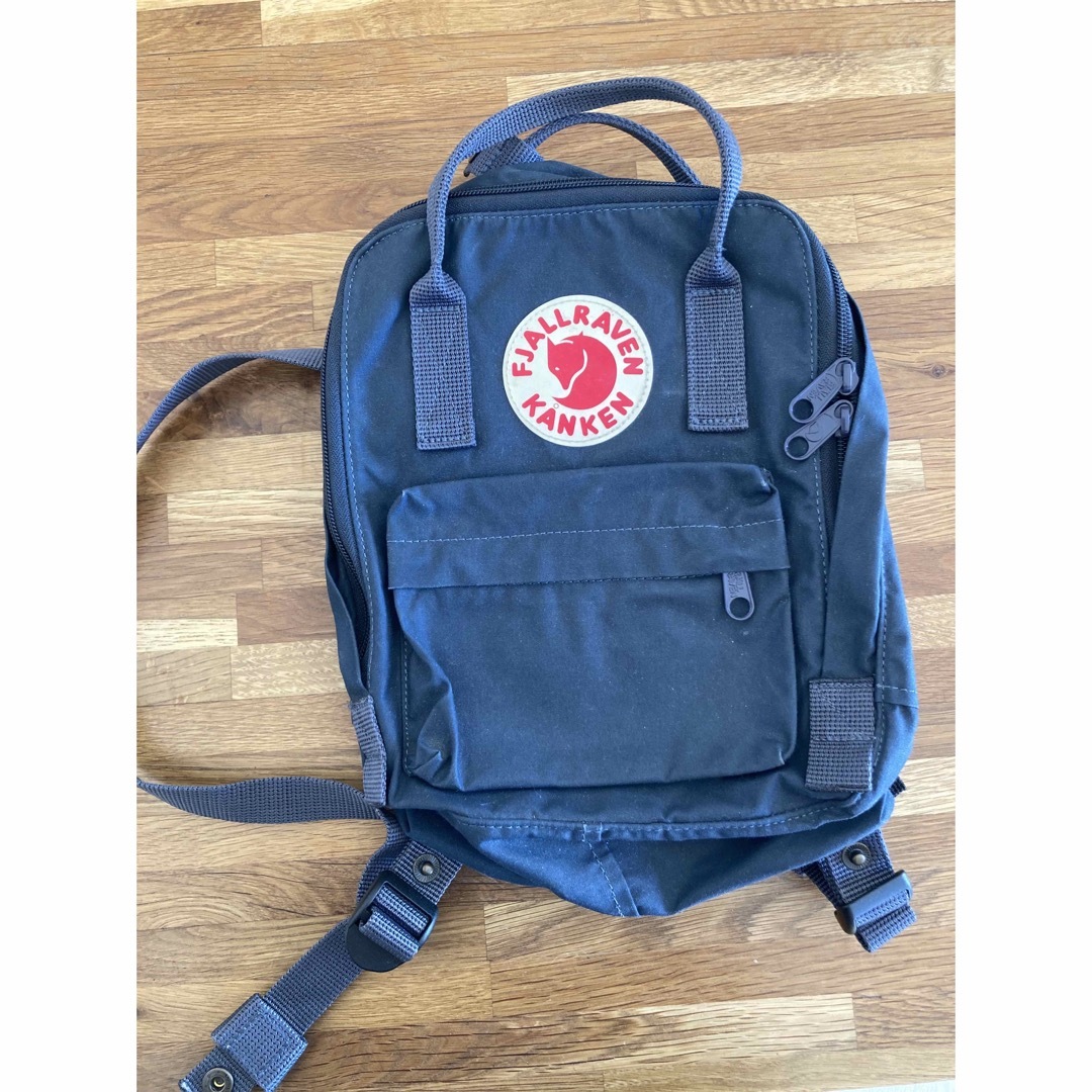 FJALLRAVEN KANKEN(フェールラーベンカンケン)のカンケンMINI☆ファールレーベン キッズ/ベビー/マタニティのこども用バッグ(リュックサック)の商品写真