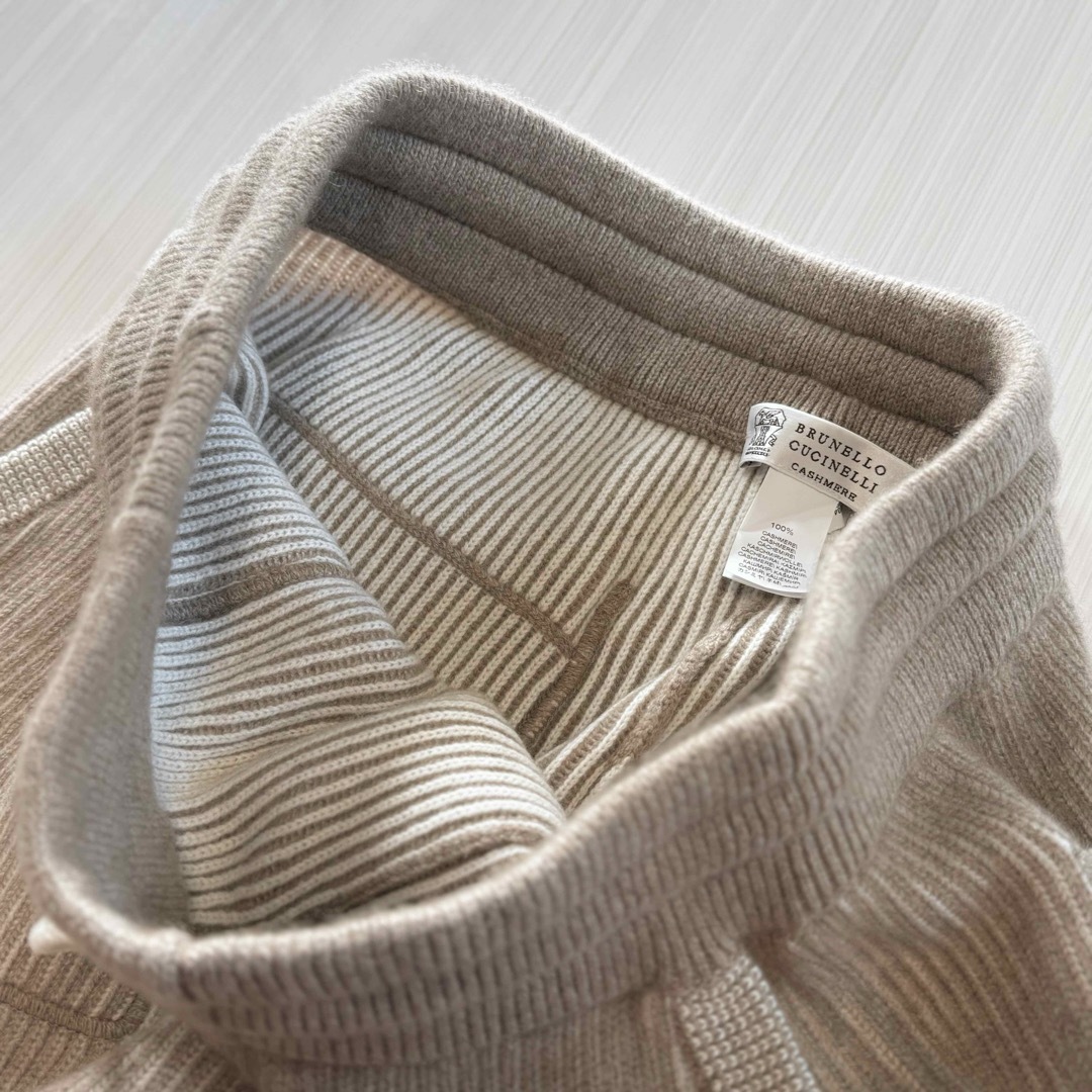 BRUNELLO CUCINELLI - L10☆未使用☆22AW☆極上カシミヤ100 BRUNELLO CUCINELLI - L10☆未使用☆22AW☆極上カシミヤ100