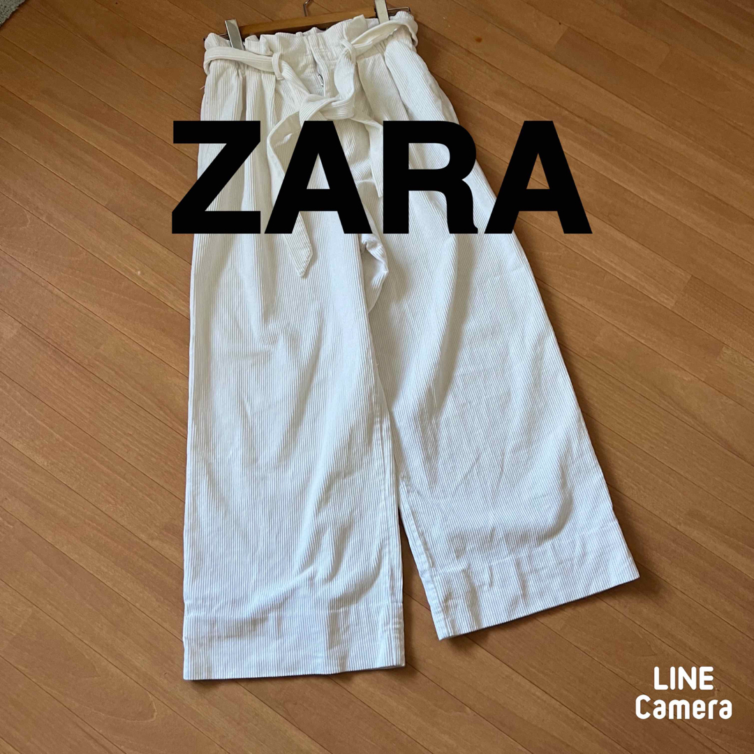 ZARA(ザラ)のZARA コーデュロイワイドパンツ レディースのパンツ(カジュアルパンツ)の商品写真