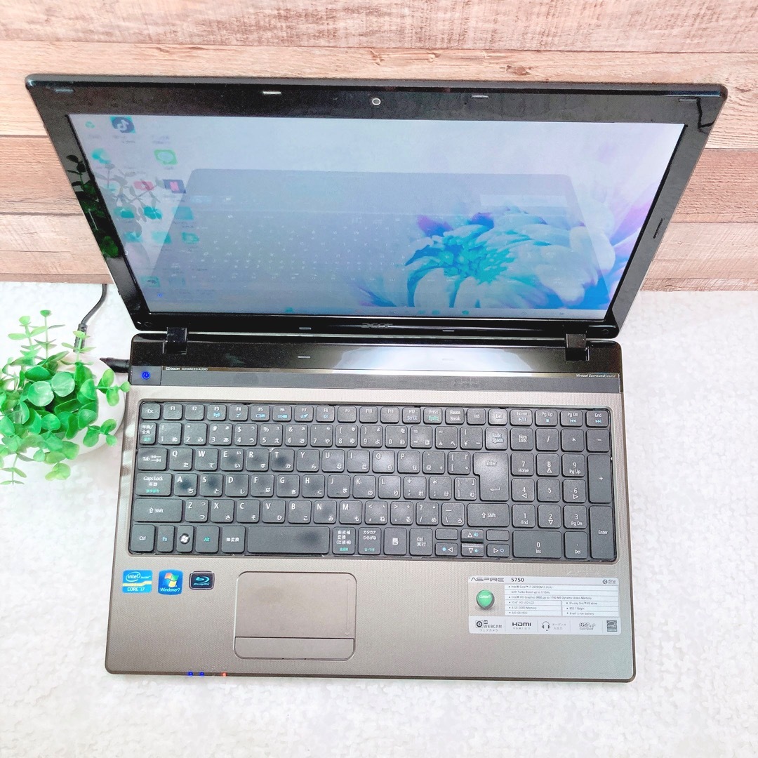 Acer(エイサー)のi7✨メモリ8GB‼HDD640GB❣WEBカメラ✨ブルーレイ✨黒ノートパソコン スマホ/家電/カメラのPC/タブレット(ノートPC)の商品写真