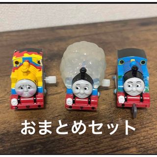 トーマス　カプセルプラレールセット(電車のおもちゃ/車)