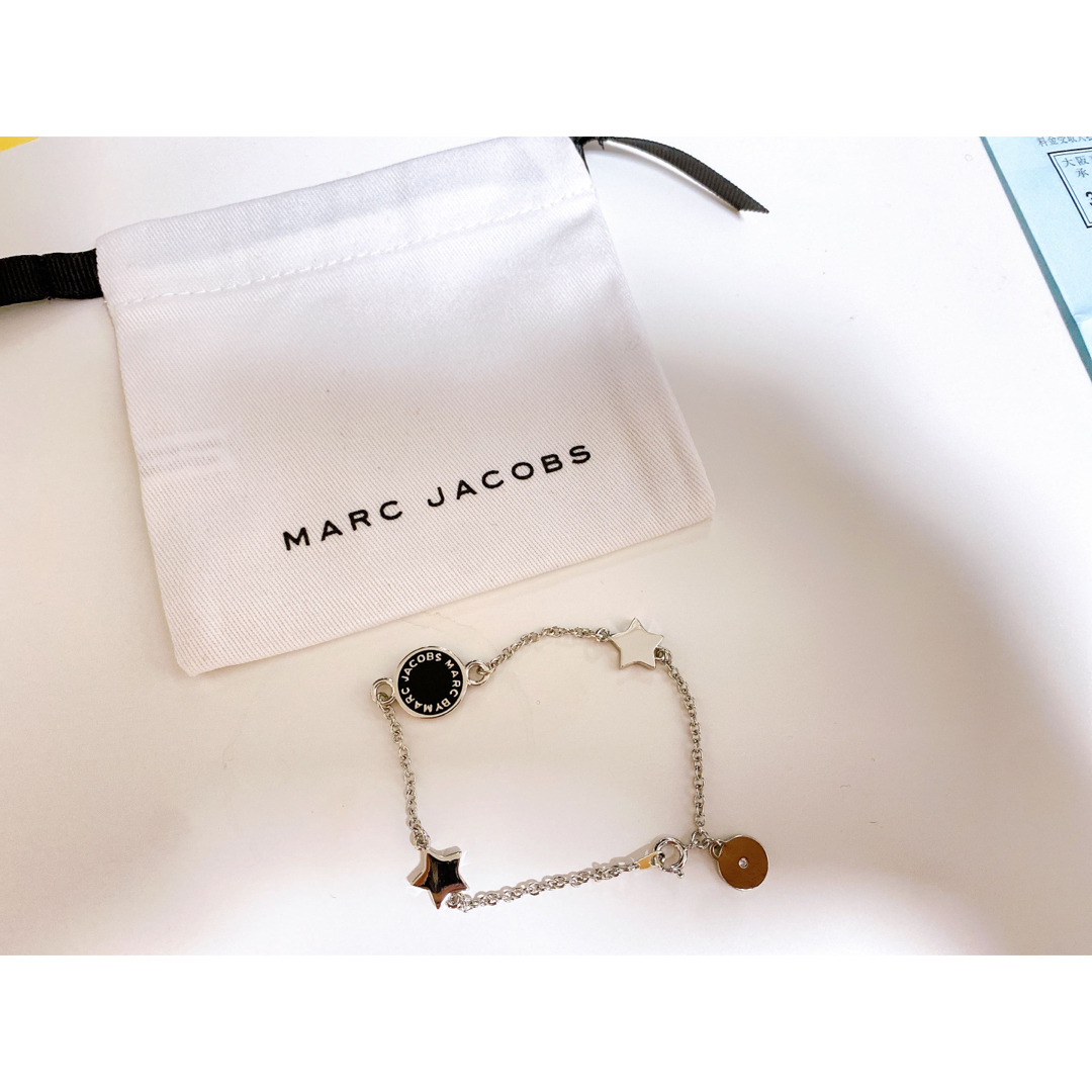 MARC JACOBS(マークジェイコブス)の【期間限定セール】MARC JACOBS  ブレスレット　シルバー　星 レディースのアクセサリー(ブレスレット/バングル)の商品写真