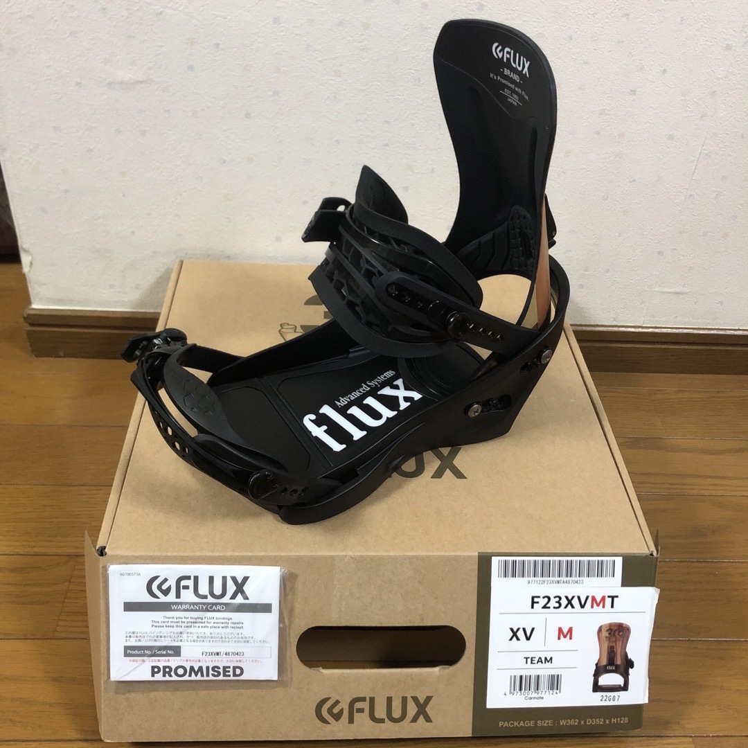 新品未使用品 FLUX フラックス XV Mサイズフラックス