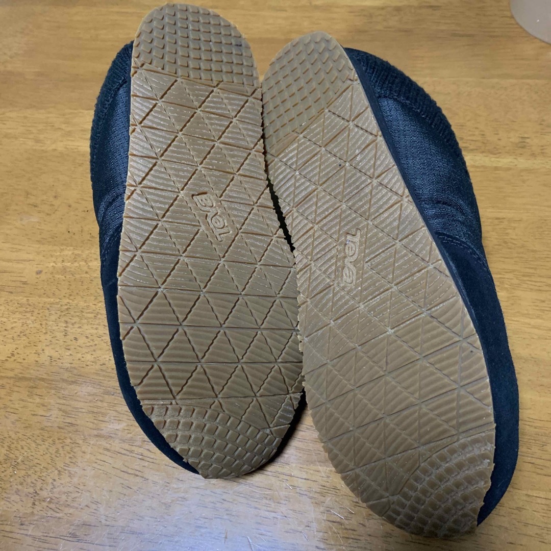 Teva(テバ)の更に値下げしました！teva  MAX  COMF テバ　リエンバーモック2 レディースの靴/シューズ(スニーカー)の商品写真