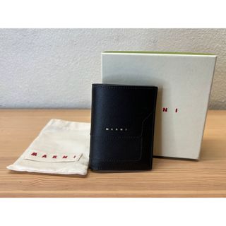 マルニ(Marni)のMARNI マルニ レザーコンパクトウォレット 二つ折り財布(財布)