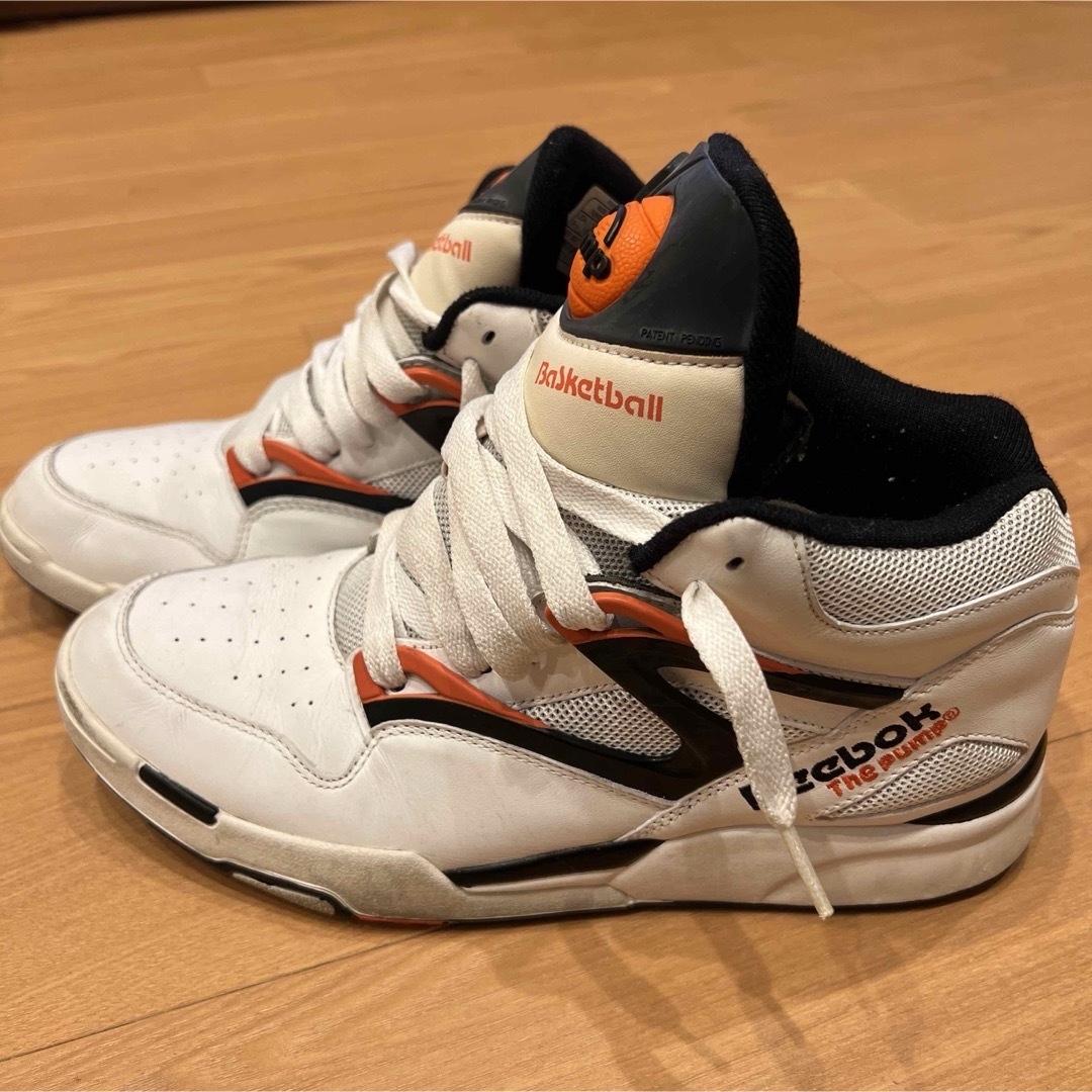 Reebok(リーボック)のREEBOK PUMP OMNI ZONE II 27.5cm ホワイト スポーツ/アウトドアのランニング(シューズ)の商品写真