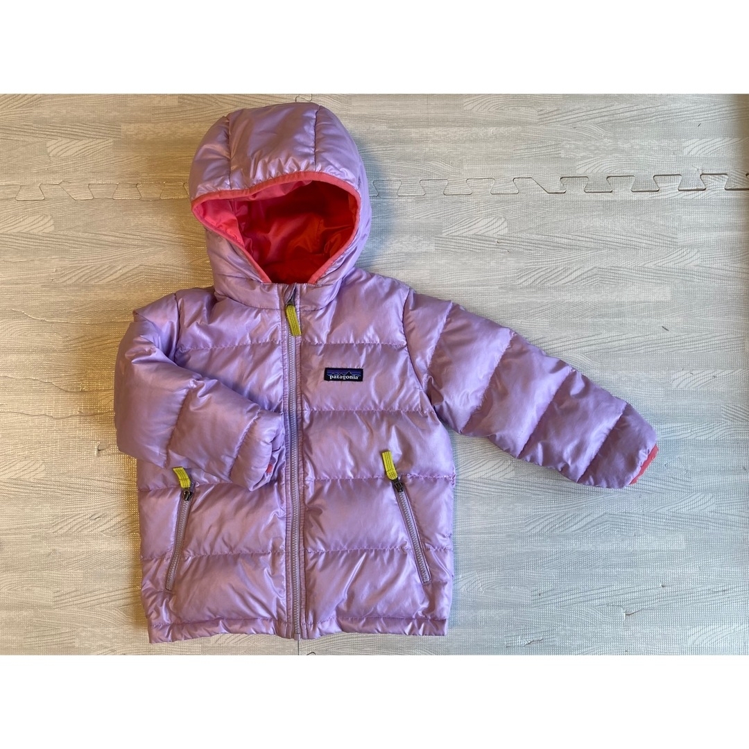 patagonia(パタゴニア)のpatagonia   ベビー　　ダウン　　3T    ピンク キッズ/ベビー/マタニティのキッズ服女の子用(90cm~)(ジャケット/上着)の商品写真