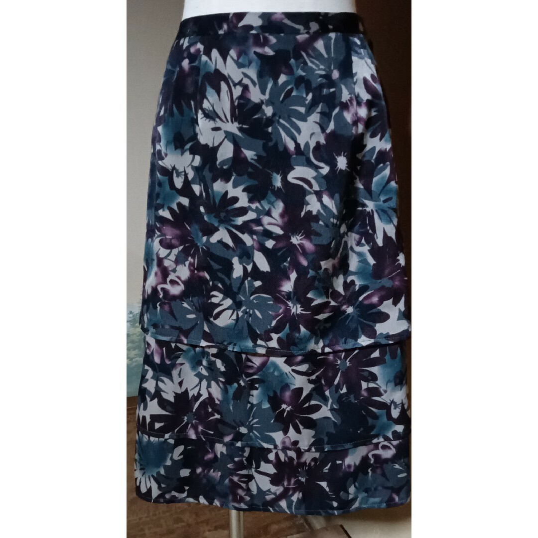 プリント ティアードスカート レディースのスカート(ひざ丈スカート)の商品写真