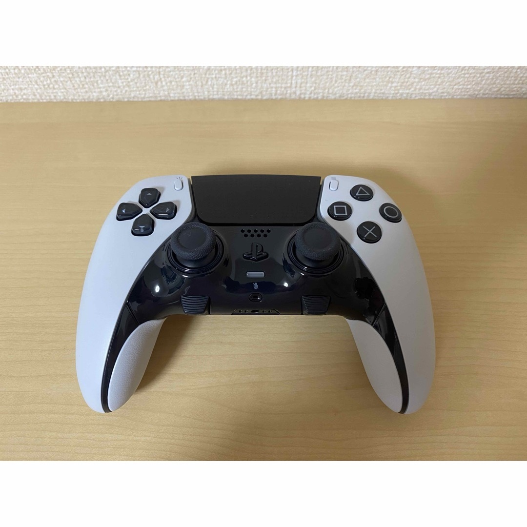 PlayStation(プレイステーション)のDualSense Edge ワイヤレスコントローラー PS5 エンタメ/ホビーのゲームソフト/ゲーム機本体(その他)の商品写真