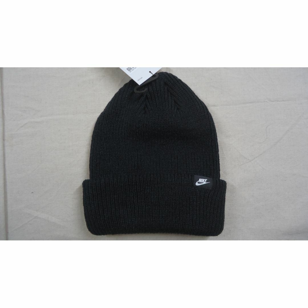 NIKE(ナイキ)のNIKE Fisherman Beanie DV5435-010 黒 OSFA メンズの帽子(ニット帽/ビーニー)の商品写真