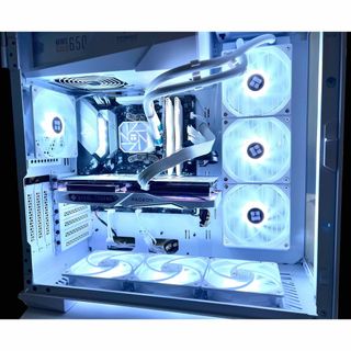 デスクトップ型PC(ホワイト/白色系)の通販 1,000点以上(スマホ/家電