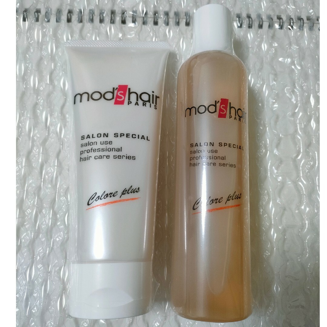 mod's hair(モッズヘア)のモッズヘア コロレプリュスシャンプー250ml＆トリートメント200gセット コスメ/美容のヘアケア/スタイリング(シャンプー/コンディショナーセット)の商品写真