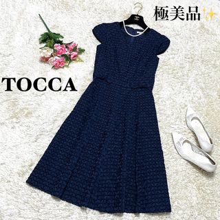 トッカ(TOCCA)の【極美品】トッカ 花柄刺繍シフォンワンピース リボン Vネック ネイビー 2(ひざ丈ワンピース)