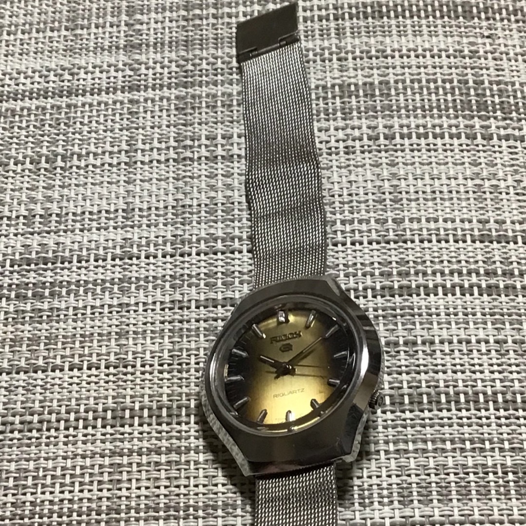 RICOH(リコー)のビンテージ リコー RICOH  RIQUARTZ  極厚初期型 LSI メンズの時計(腕時計(アナログ))の商品写真