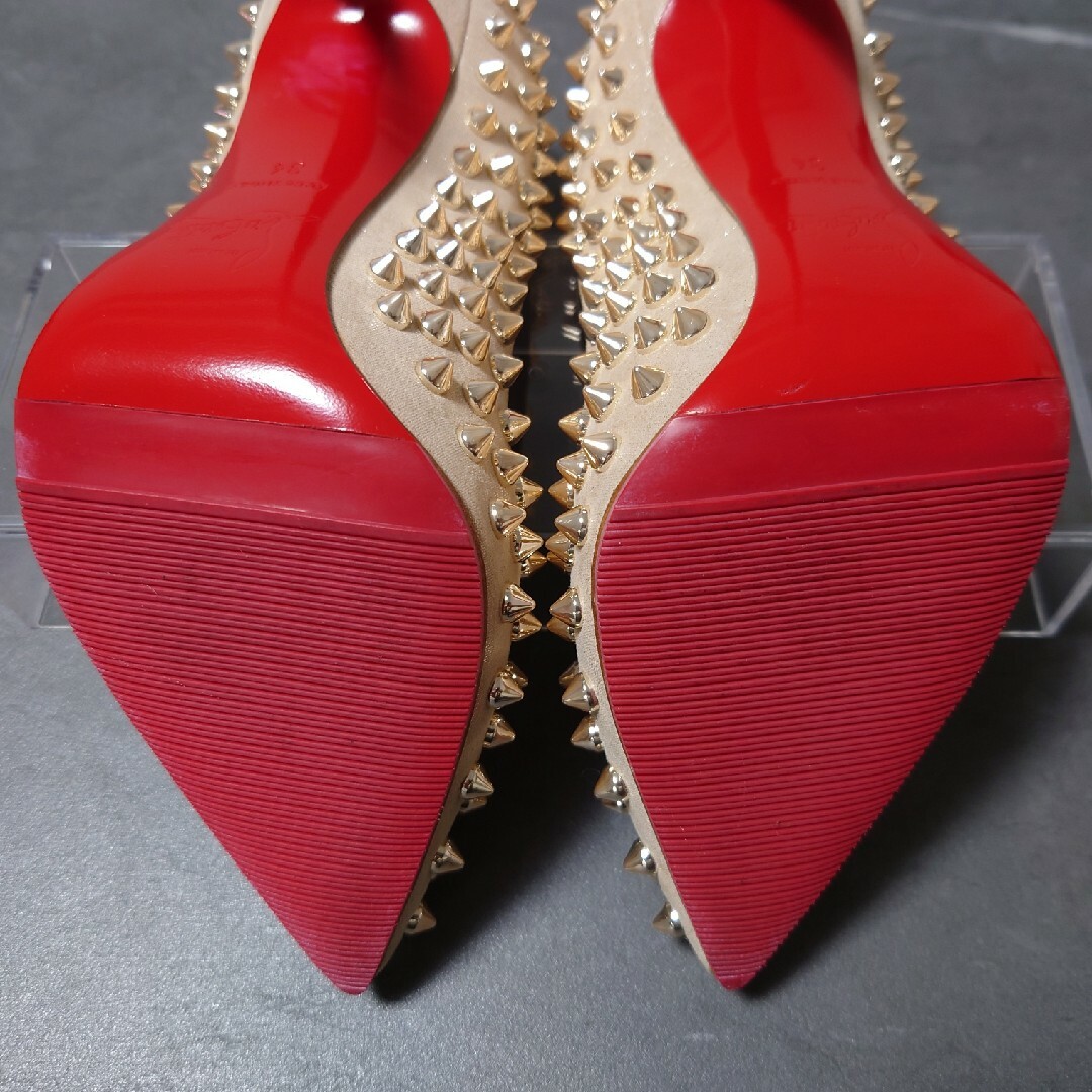 Christian Louboutin(クリスチャンルブタン)のルブタン パンプス スパイク レディースの靴/シューズ(ハイヒール/パンプス)の商品写真