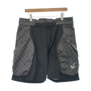 ルイヴィトン(LOUIS VUITTON)のLOUIS VUITTON ルイヴィトン ショートパンツ XL グレーx黒 【古着】【中古】(ショートパンツ)