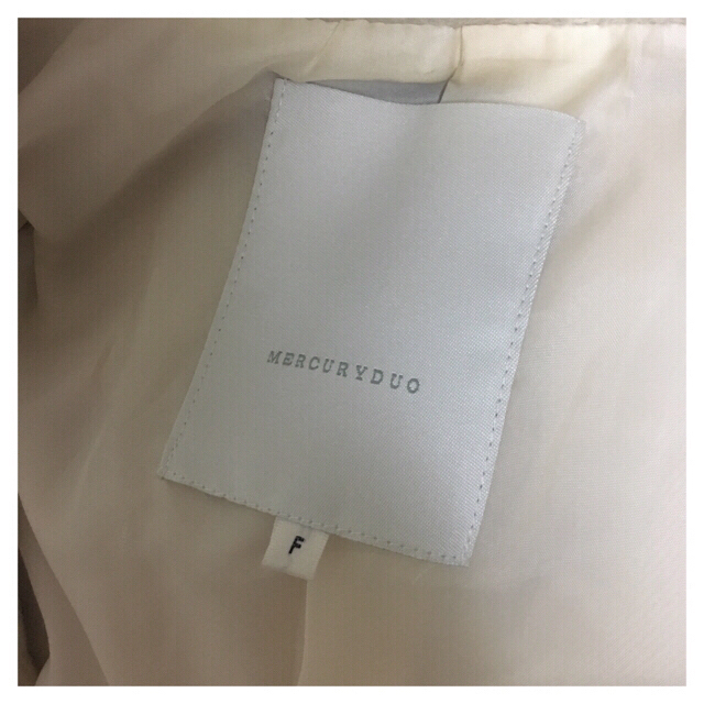 MERCURYDUO(マーキュリーデュオ)のChester coat レディースのジャケット/アウター(チェスターコート)の商品写真