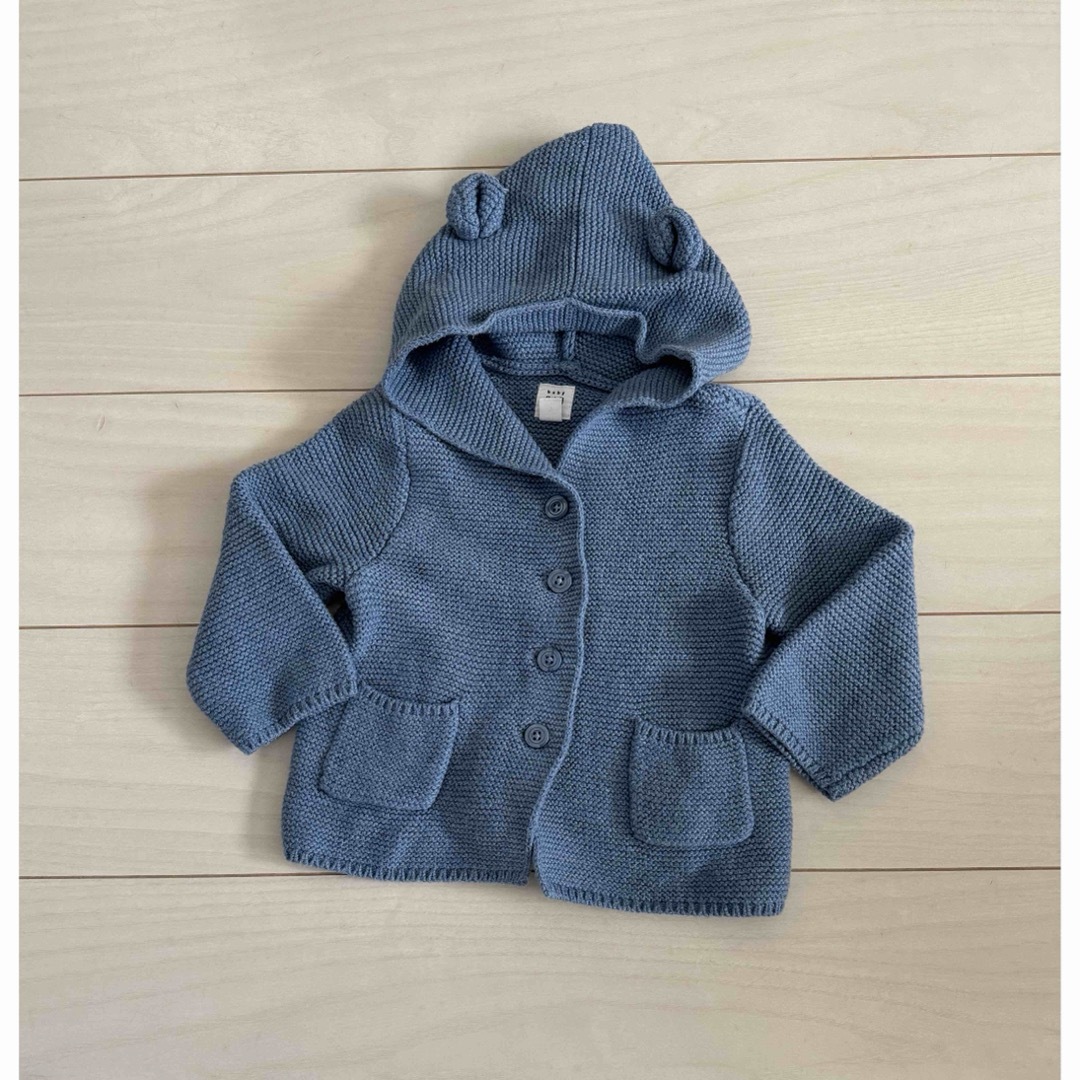 babyGAP(ベビーギャップ)のbabyGAP くま耳ニットパーカー 80cm キッズ/ベビー/マタニティのベビー服(~85cm)(ジャケット/コート)の商品写真