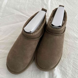 アグオーストラリア(UGG AUSTRALIA)のUGG Classic Short クラシックウルトラミニ　23cm(ブーツ)