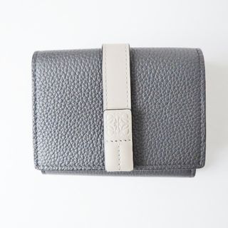 ロエベ(LOEWE)のLOEWE(ロエベ) 3つ折り財布美品  - レザー(財布)