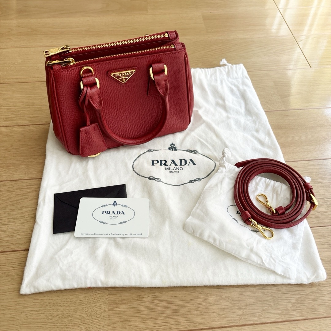 PRADA(プラダ)のPRADA プラダ　サフィアーノ　ミニ　2way レディースのバッグ(ショルダーバッグ)の商品写真