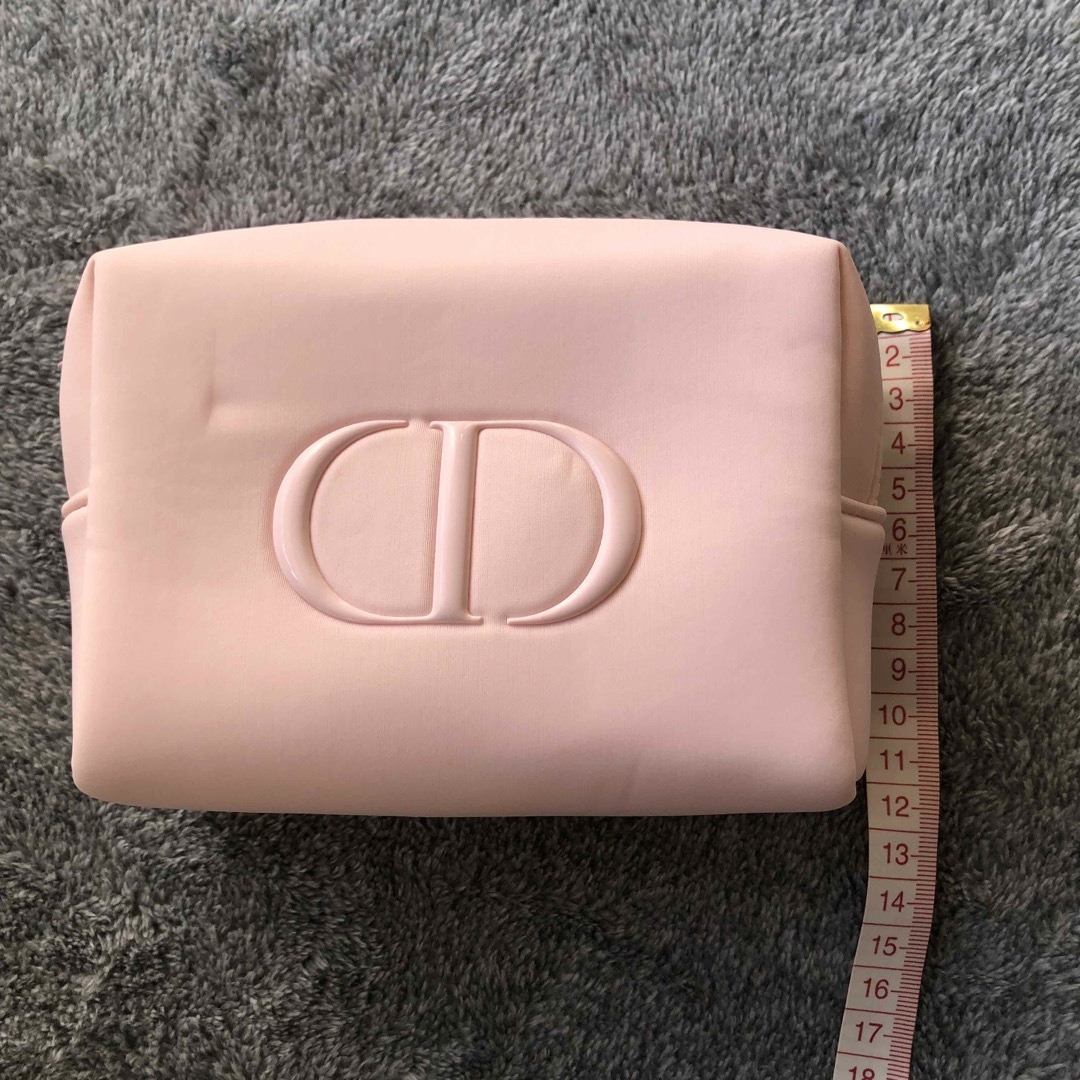 Dior(ディオール)のディオール化粧ポーチ　ノベルティー エンタメ/ホビーのコレクション(ノベルティグッズ)の商品写真